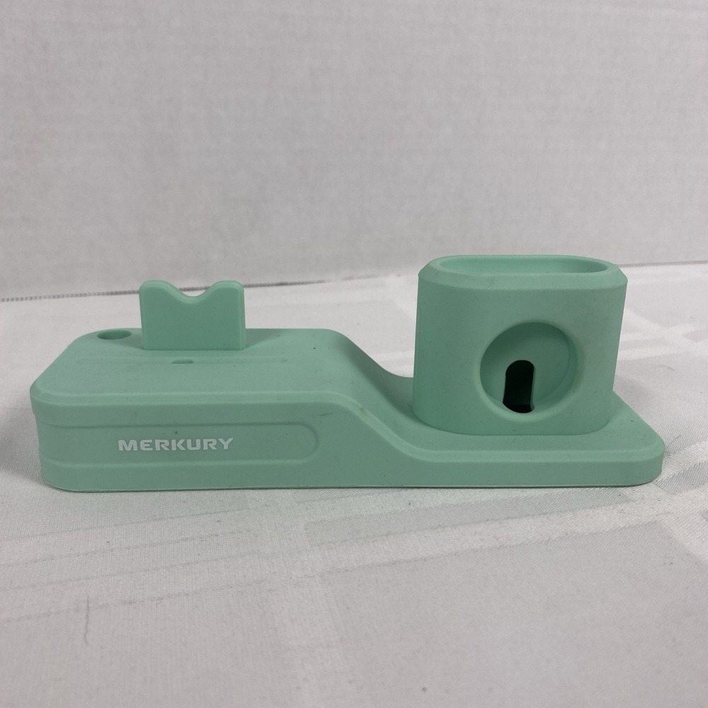 Merkury Smart dock for Iphone, Air Pods, Apple Watch. Silicone green